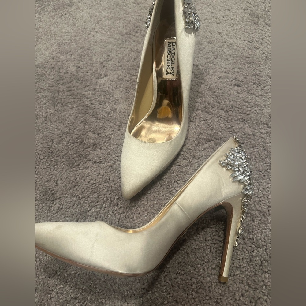 Badgley Mischka Wedding Bridal Heels Satin